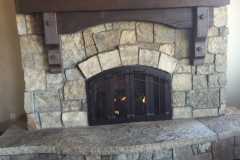 IronhausFireplaceRefaceLargeMantelInstalledLit